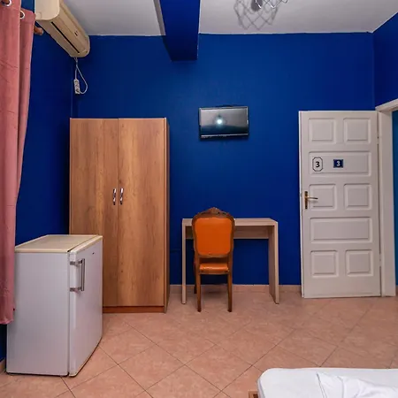 Vila Al Durrës Extérieur photo